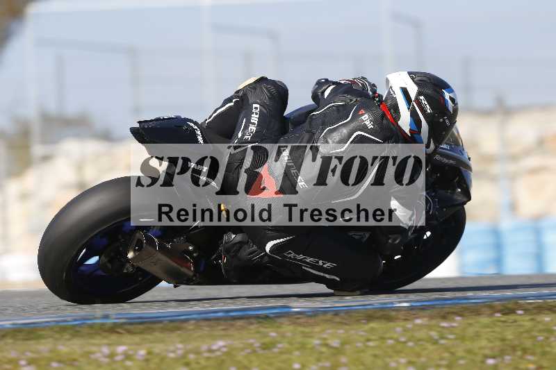 /Archiv-2024/02 29.01.-02.02.2024 Moto Center Thun Jerez/Gruppe blau-blue/backside